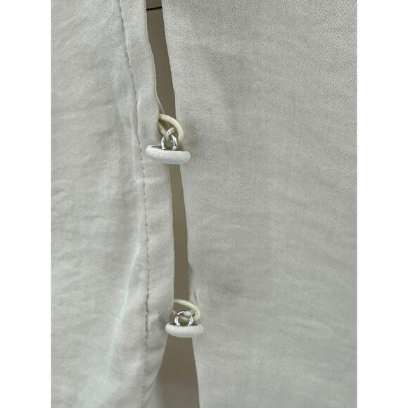LPA Top Womens XL Ivory Button Up Satiny V-Neck Boxy Neutral Feminine Minimalist - Picture 9 of 9